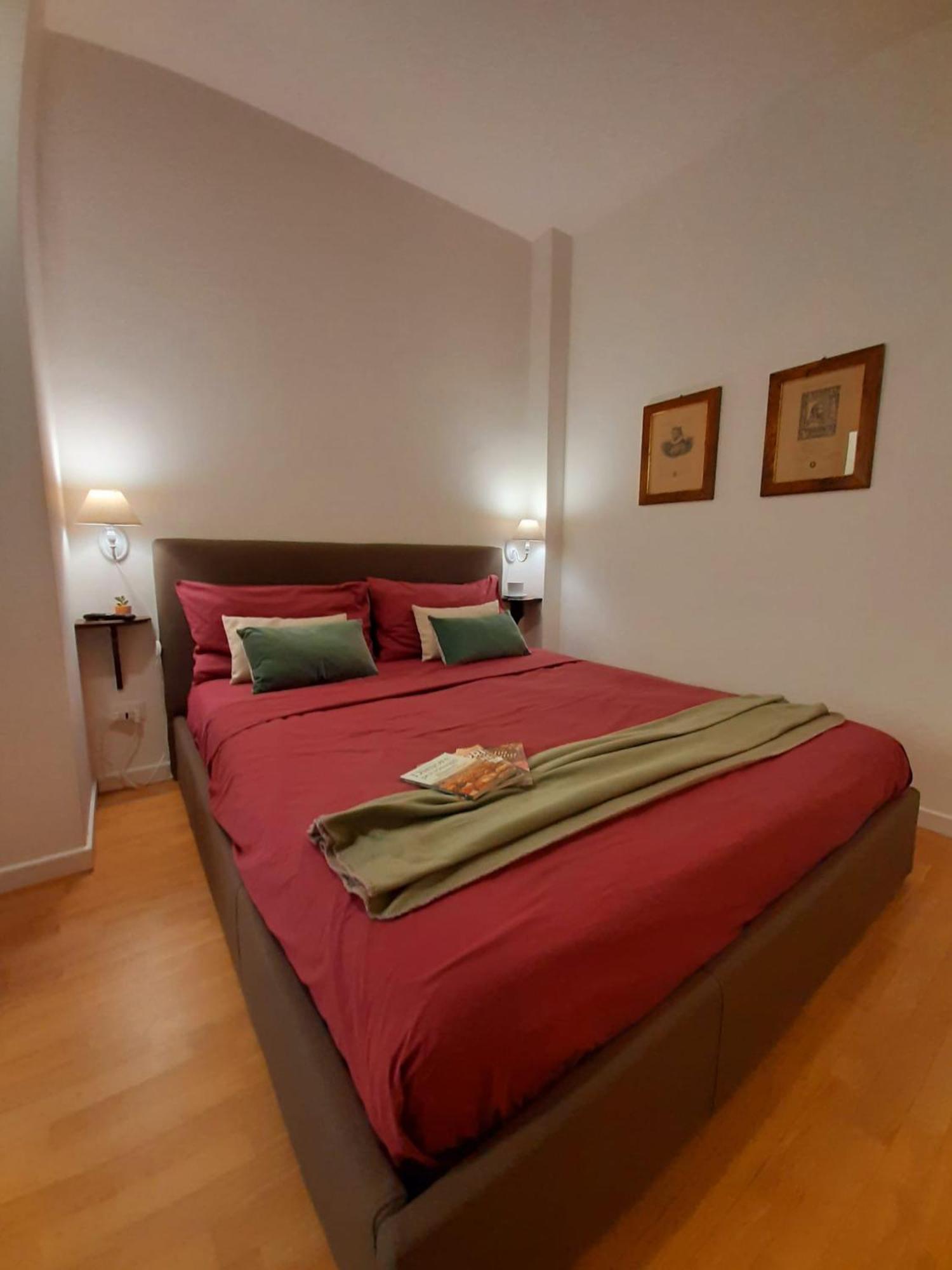 Appartement Charme In Righi à Bologne Extérieur photo